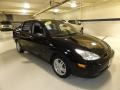 Pitch Black - Focus SE Sedan Photo No. 4