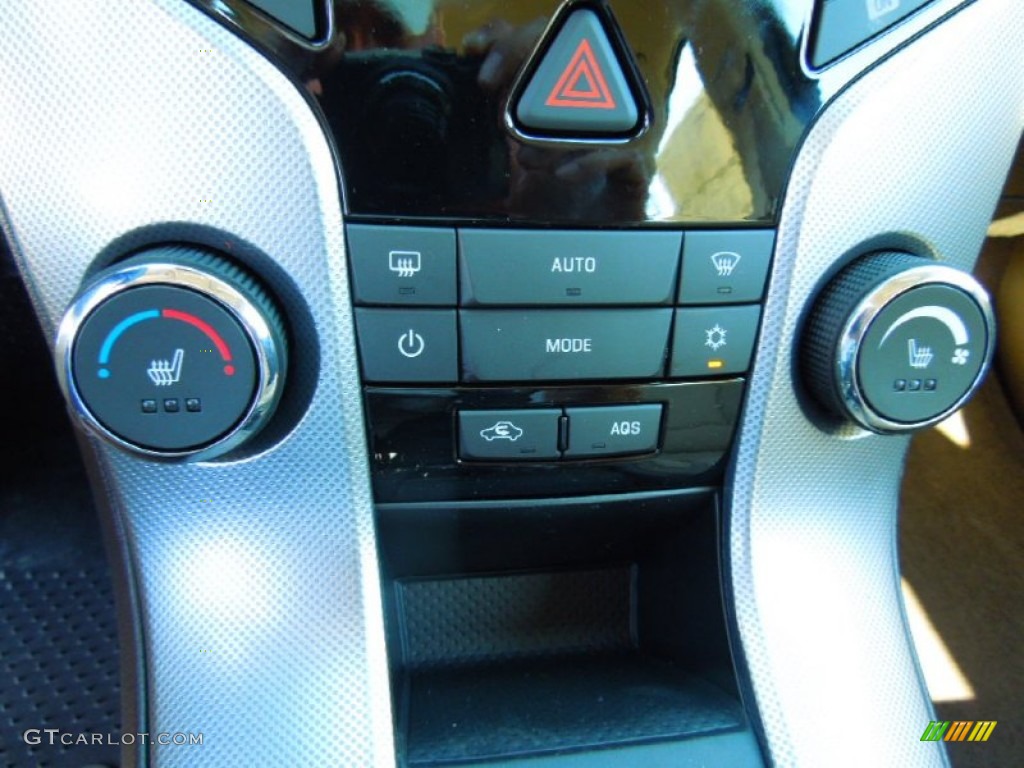 2013 Chevrolet Cruze LTZ/RS Controls Photo #72083674
