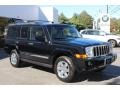 Brilliant Black Crystal Pearl - Commander Overland 4x4 Photo No. 3