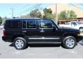 Brilliant Black Crystal Pearl - Commander Overland 4x4 Photo No. 4