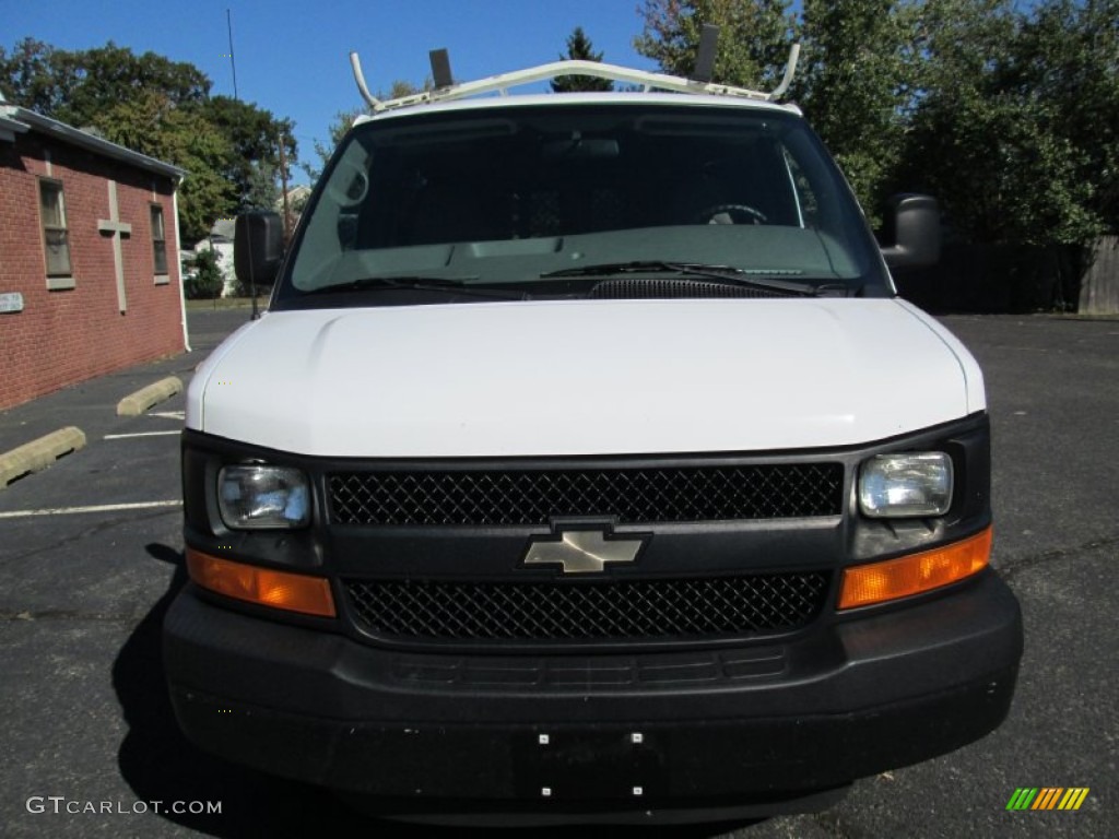 2008 Express 2500 Cargo Van - Summit White / Medium Pewter photo #12