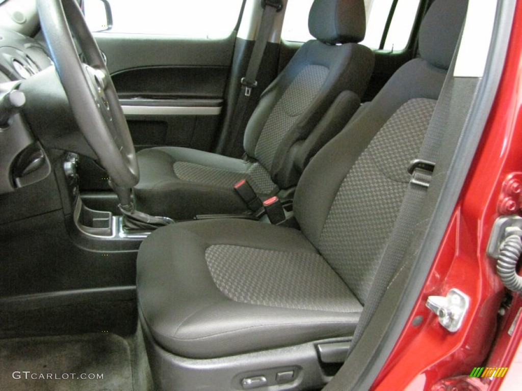 2011 HHR LT - Crystal Red Metallic Tintcoat / Ebony photo #8