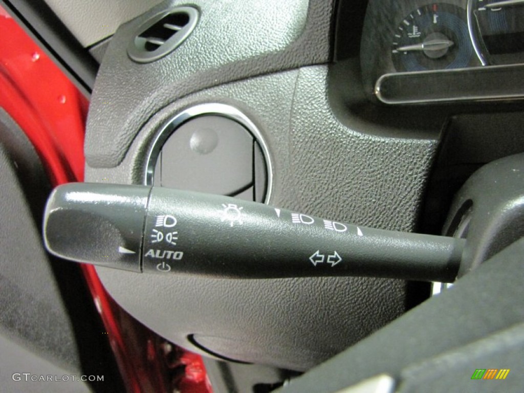2011 HHR LT - Crystal Red Metallic Tintcoat / Ebony photo #20