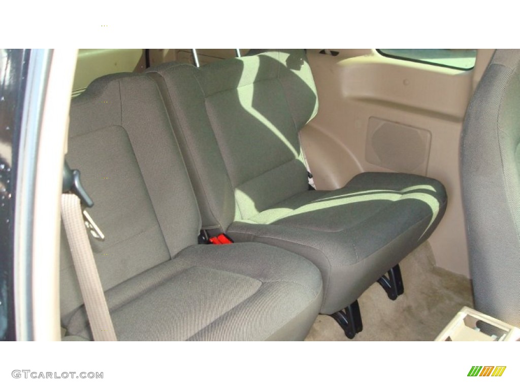 2002 Explorer Sport - Black Clearcoat / Medium Parchment photo #12
