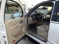 White Diamond Tricoat - Escalade Luxury Photo No. 12