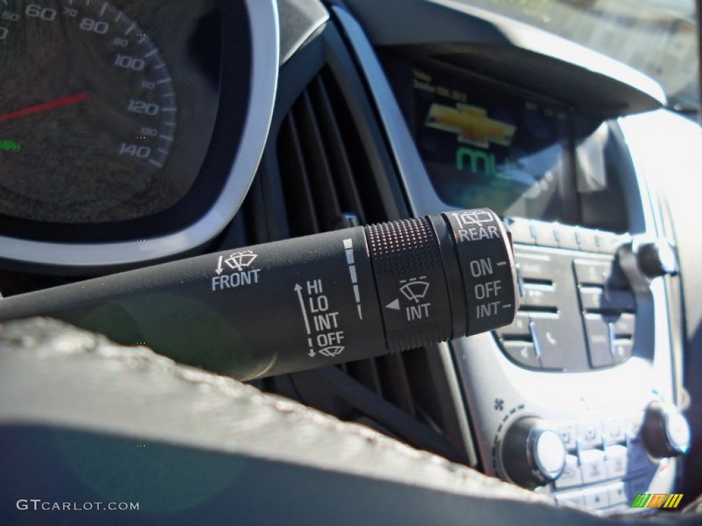 2013 Chevrolet Equinox LT AWD Controls Photo #72090652