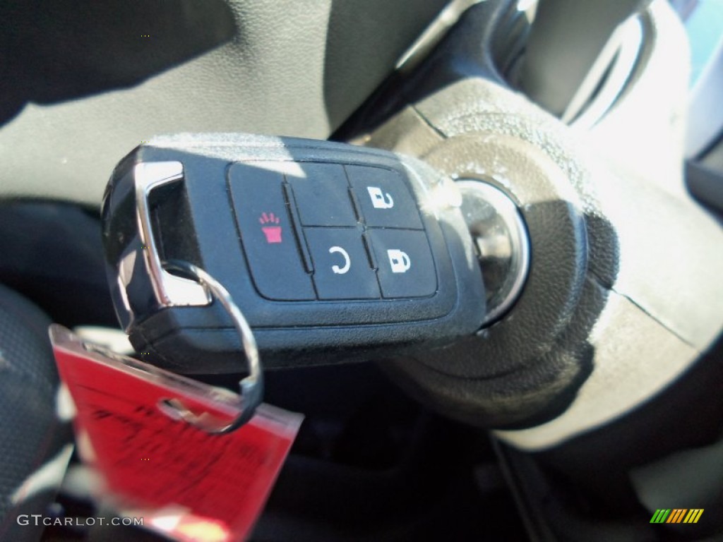 2013 Chevrolet Equinox LT AWD Keys Photos