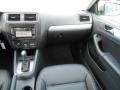 Moonrock Silver Metallic - Jetta SE Sedan Photo No. 15