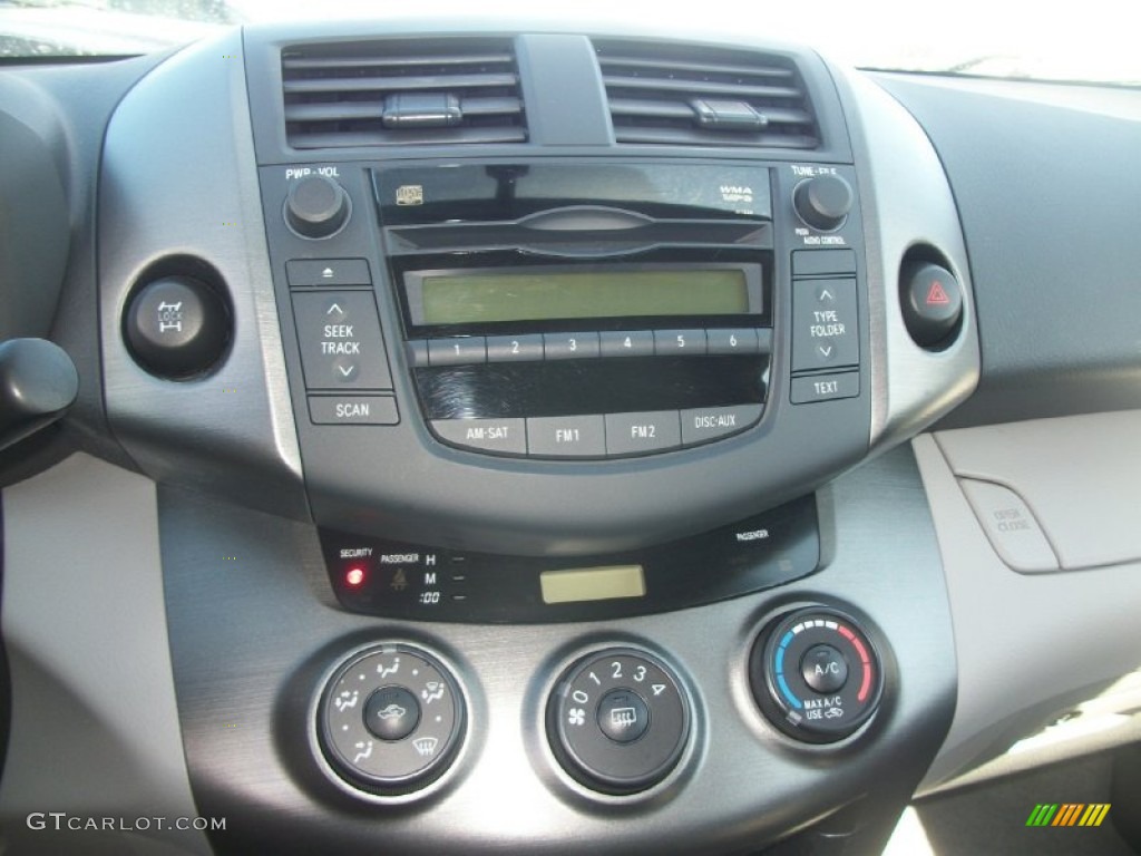 2010 Toyota RAV4 I4 4WD Controls Photo #72095140