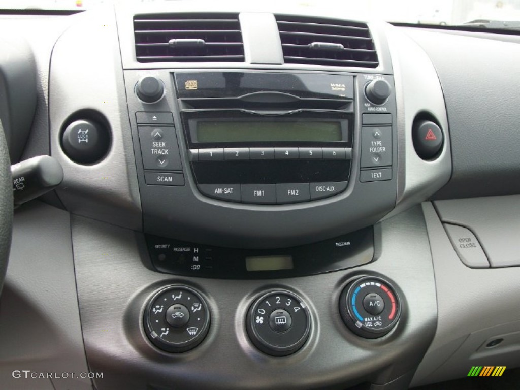 2011 Toyota RAV4 I4 4WD Controls Photo #72097630