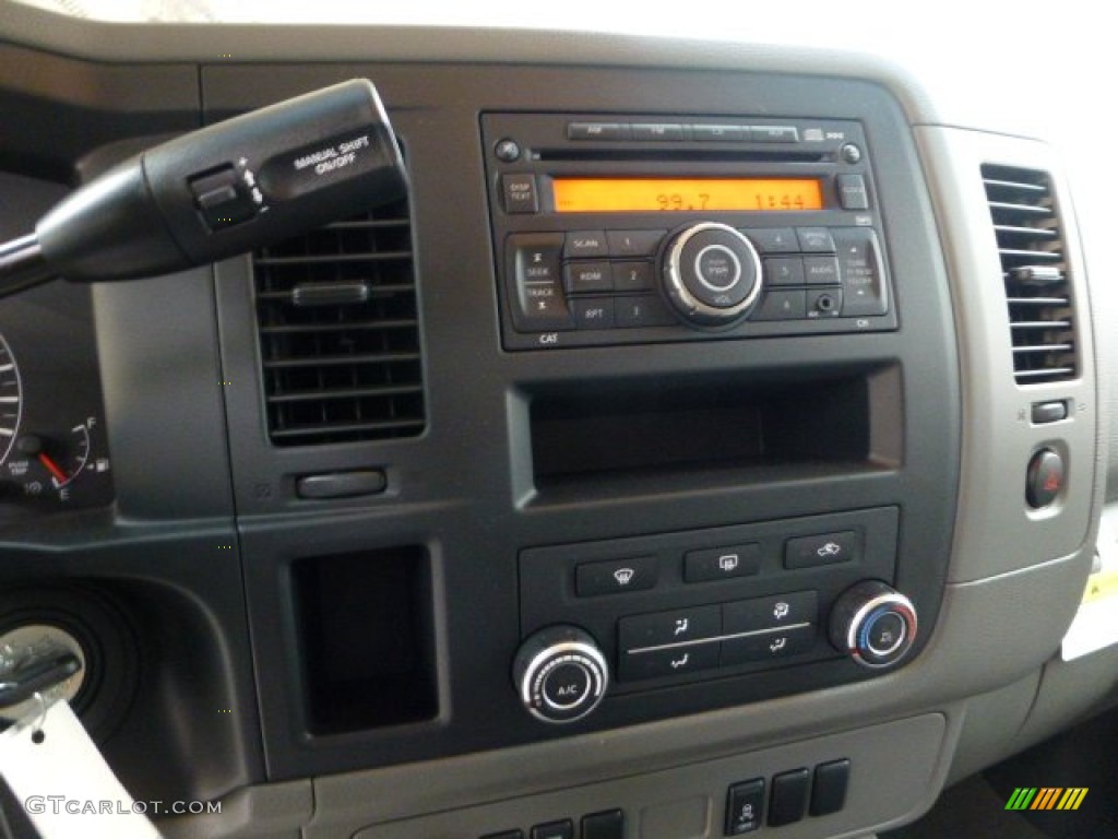 2012 Nissan NV 3500 HD SV Controls Photo #72097669