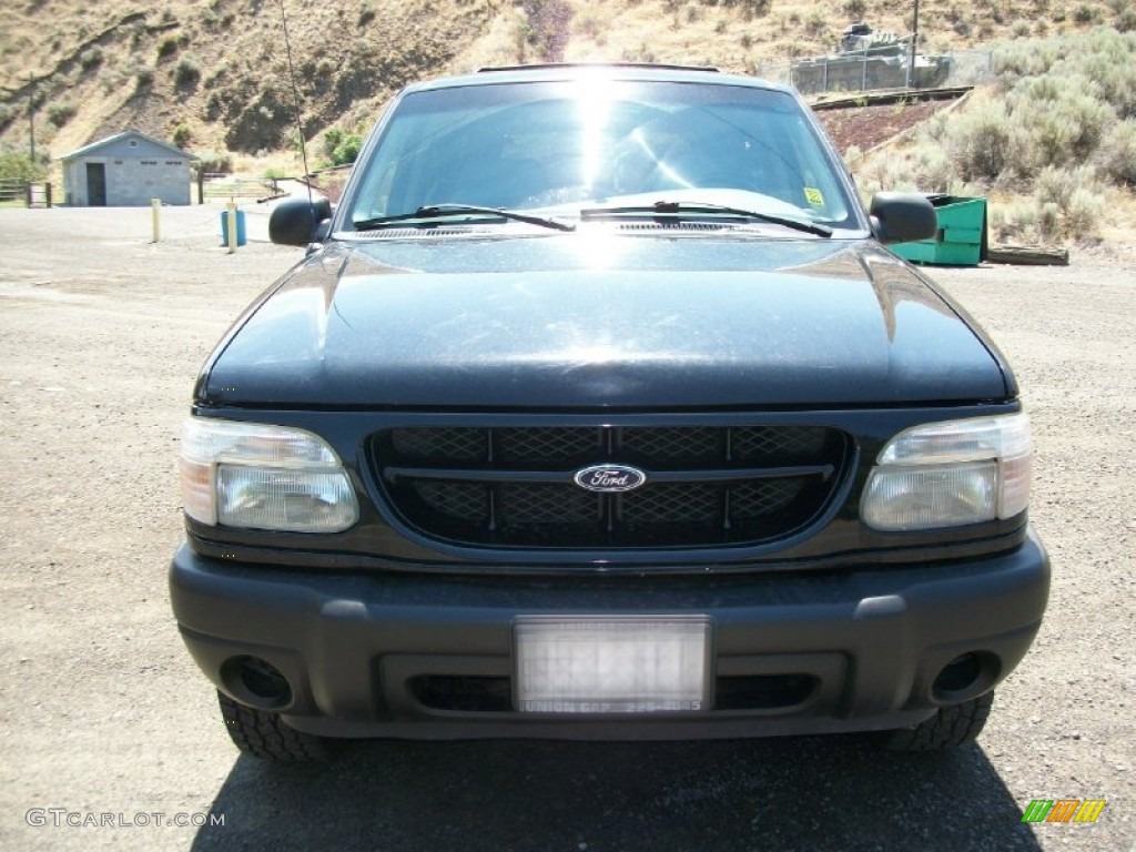 2001 Explorer XLT 4x4 - Black / Dark Graphite photo #6
