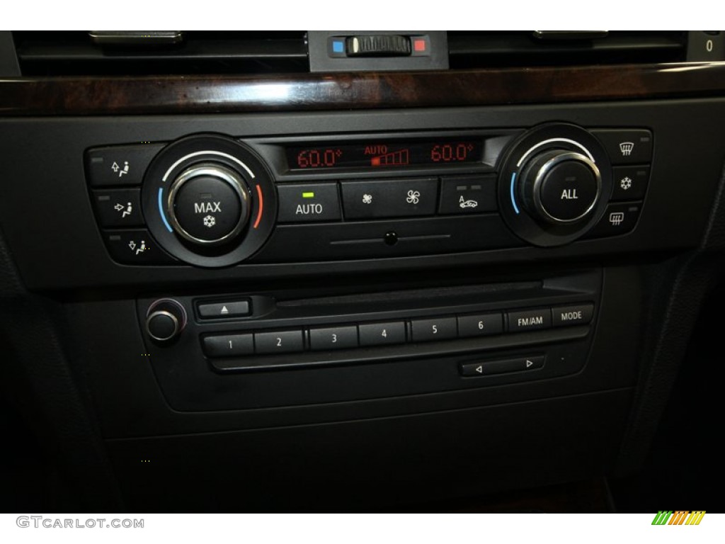 2010 3 Series 335i Convertible - Black Sapphire Metallic / Black photo #22