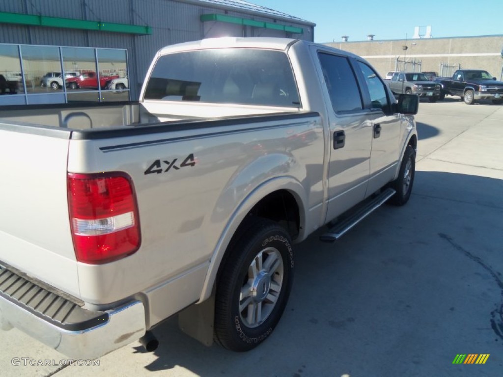 2006 F150 Lariat SuperCrew 4x4 - Smokestone Metallic / Tan photo #20