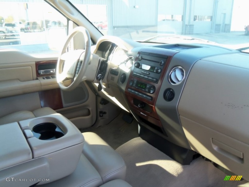 2006 F150 Lariat SuperCrew 4x4 - Smokestone Metallic / Tan photo #23