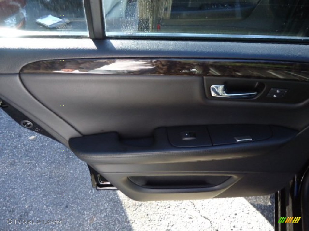 2008 DTS  - Black Raven / Ebony photo #13