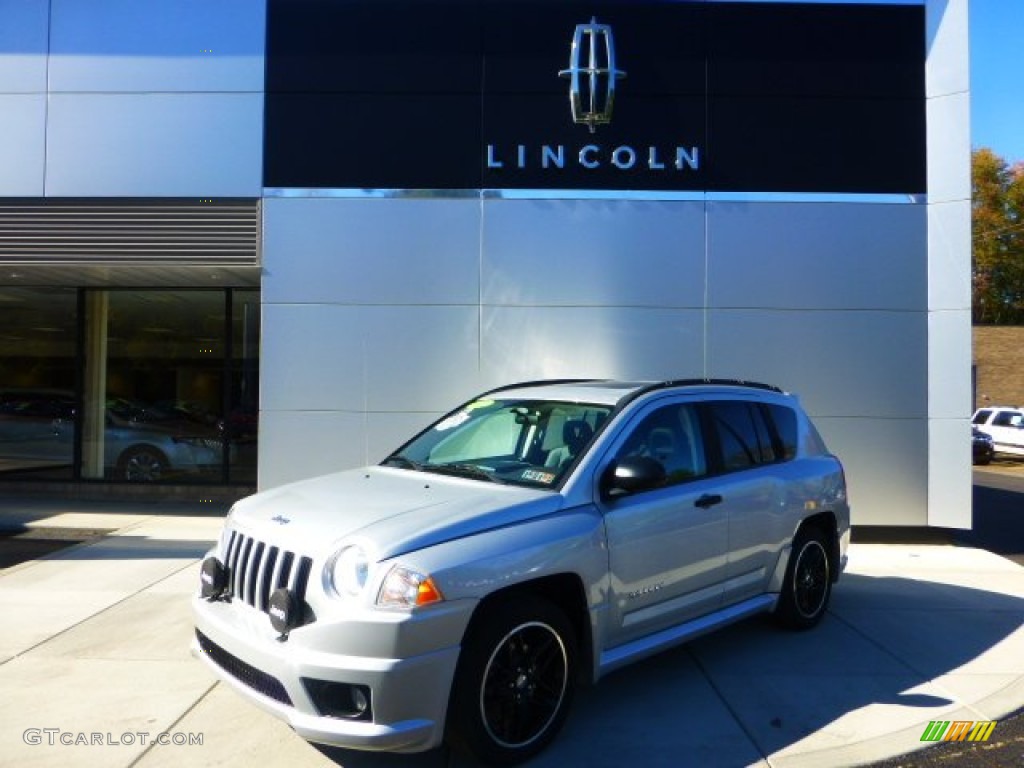 2007 Compass Limited 4x4 - Bright Silver Metallic / Pastel Slate Gray photo #1