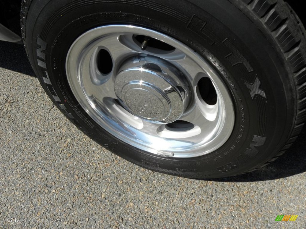 2007 Ford E Series Van E150 Passenger Wheel Photo #72109182