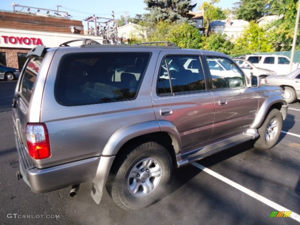 2002 4Runner SR5 4x4 - Millennium Silver Metallic / Gray photo #11