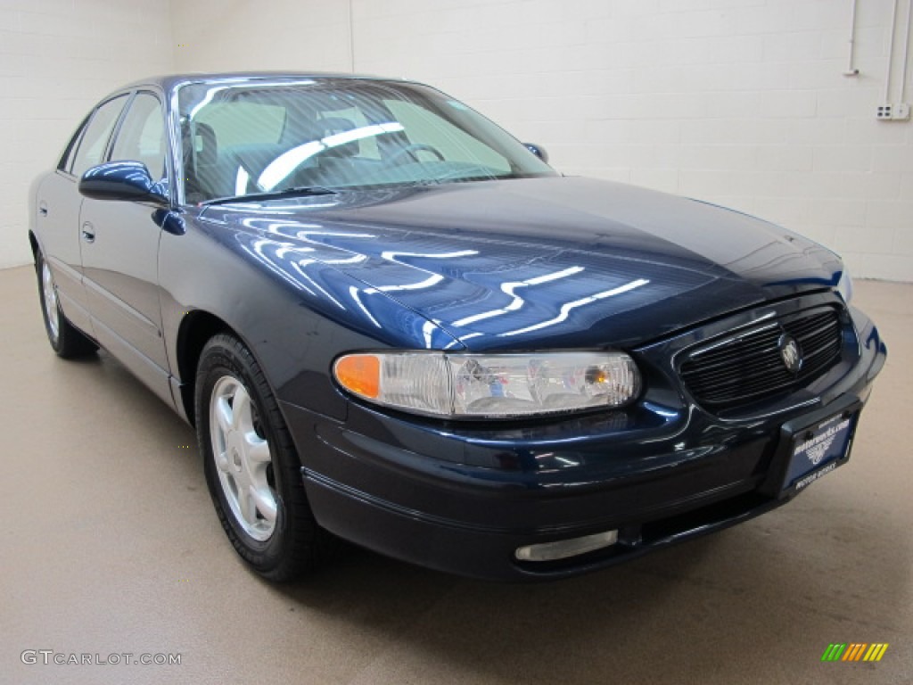 2003 Regal LS - Midnight Blue Pearl / Medium Gray photo #1