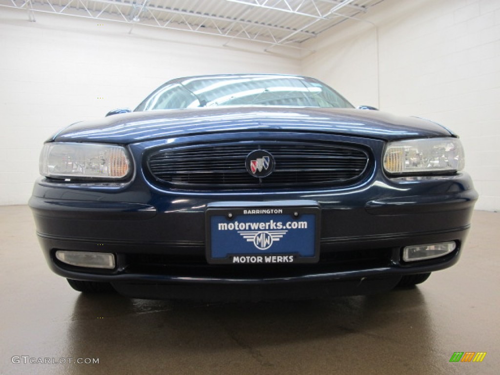 2003 Regal LS - Midnight Blue Pearl / Medium Gray photo #3