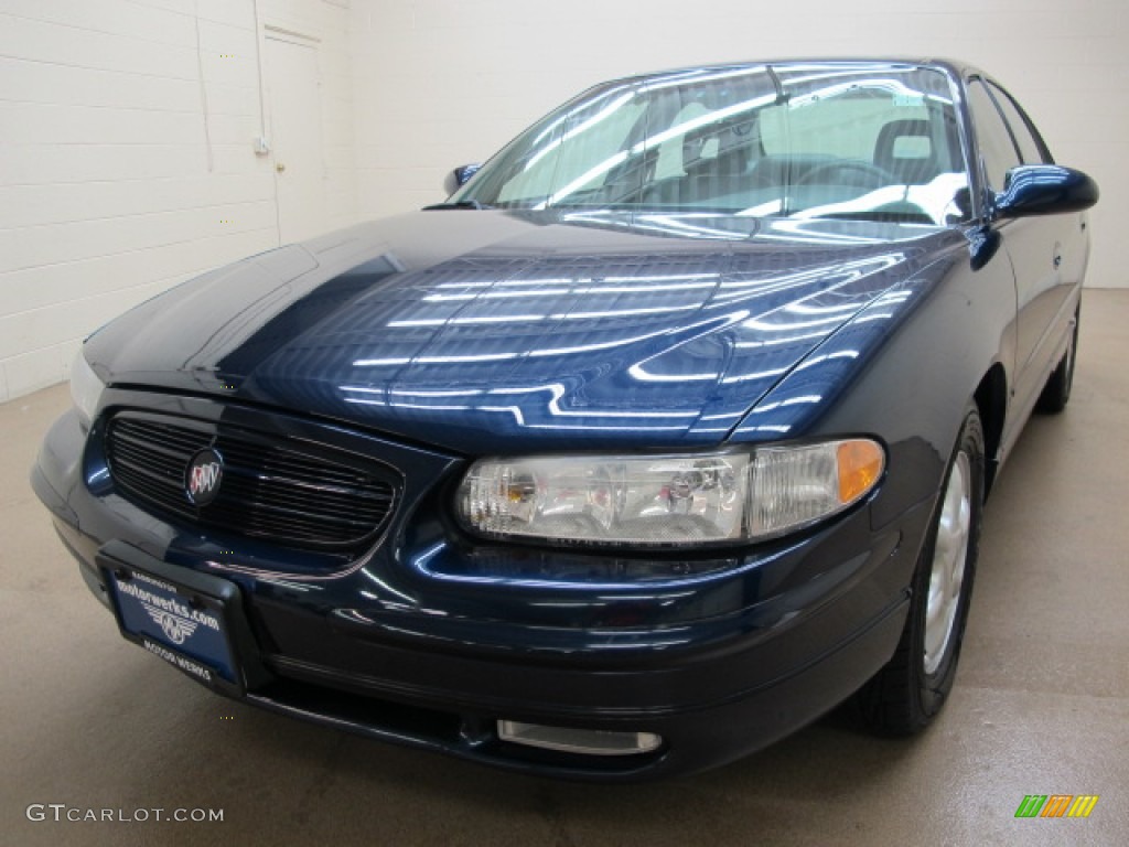 2003 Regal LS - Midnight Blue Pearl / Medium Gray photo #4