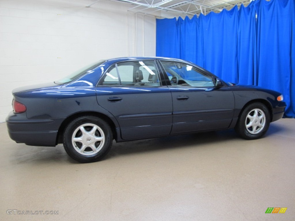 2003 Regal LS - Midnight Blue Pearl / Medium Gray photo #10