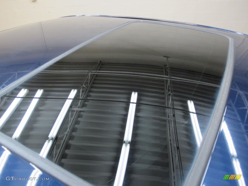 2003 Regal LS - Midnight Blue Pearl / Medium Gray photo #12