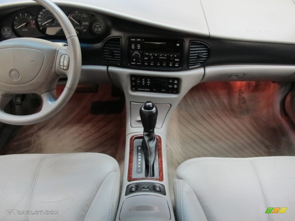 2003 Regal LS - Midnight Blue Pearl / Medium Gray photo #26