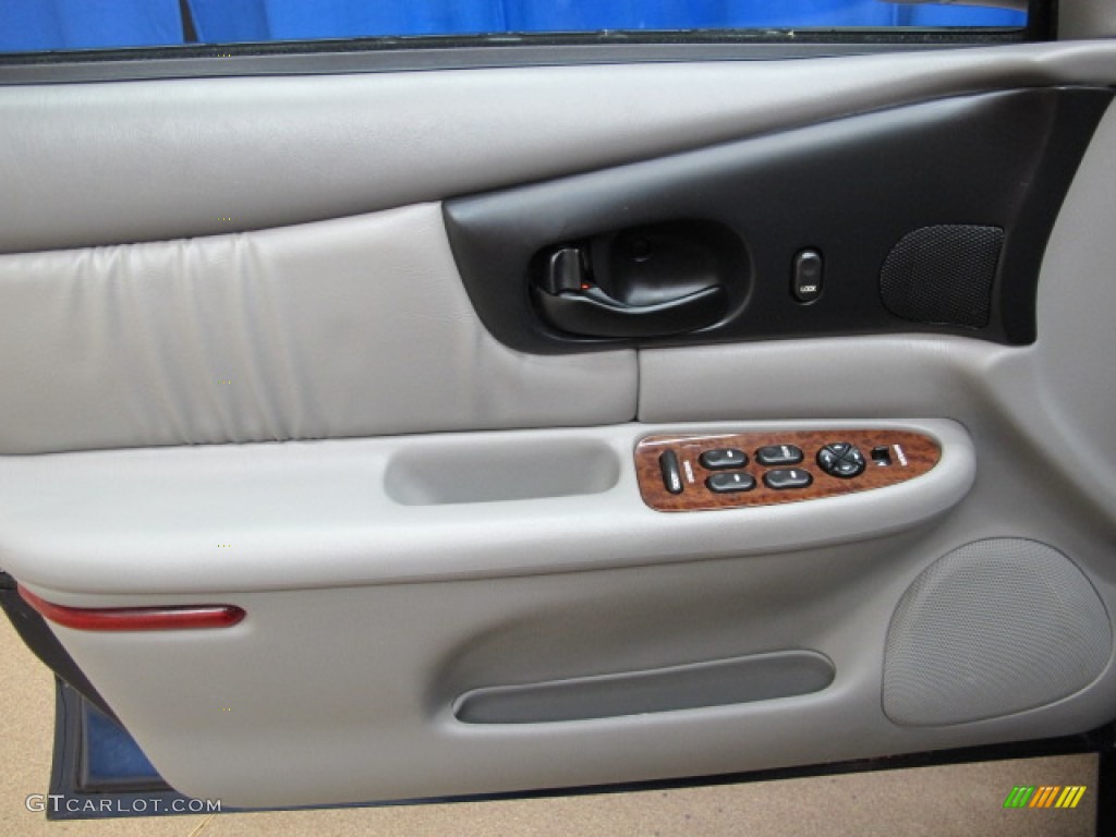 2003 Buick Regal LS Door Panel Photos