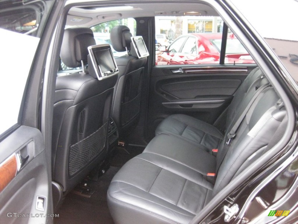 2009 ML 63 AMG 4Matic - Black / Black photo #24
