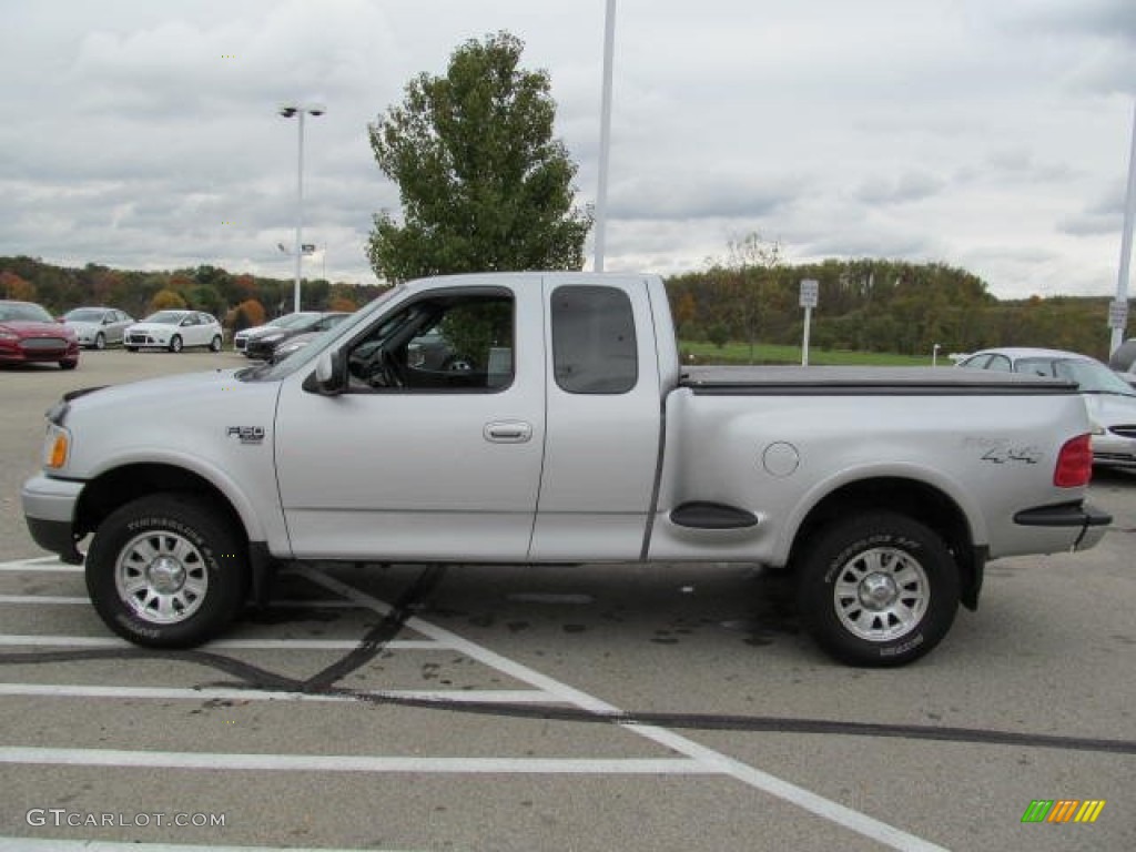 2003 F150 XLT SuperCab 4x4 - Silver Metallic / Medium Graphite Grey photo #7