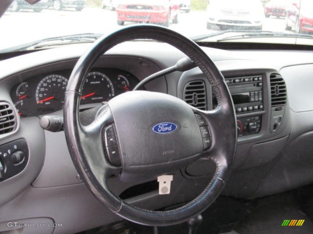 2003 F150 XLT SuperCab 4x4 - Silver Metallic / Medium Graphite Grey photo #18