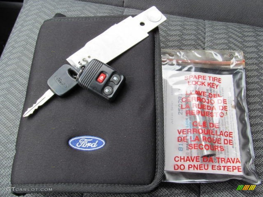 2003 F150 XLT SuperCab 4x4 - Silver Metallic / Medium Graphite Grey photo #23