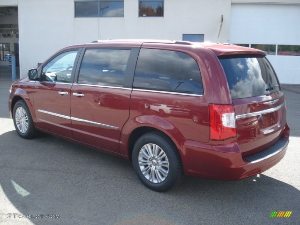 2013 Town & Country Limited - Deep Cherry Red Crystal Pearl / Dark Frost Beige/Medium Frost Beige photo #8