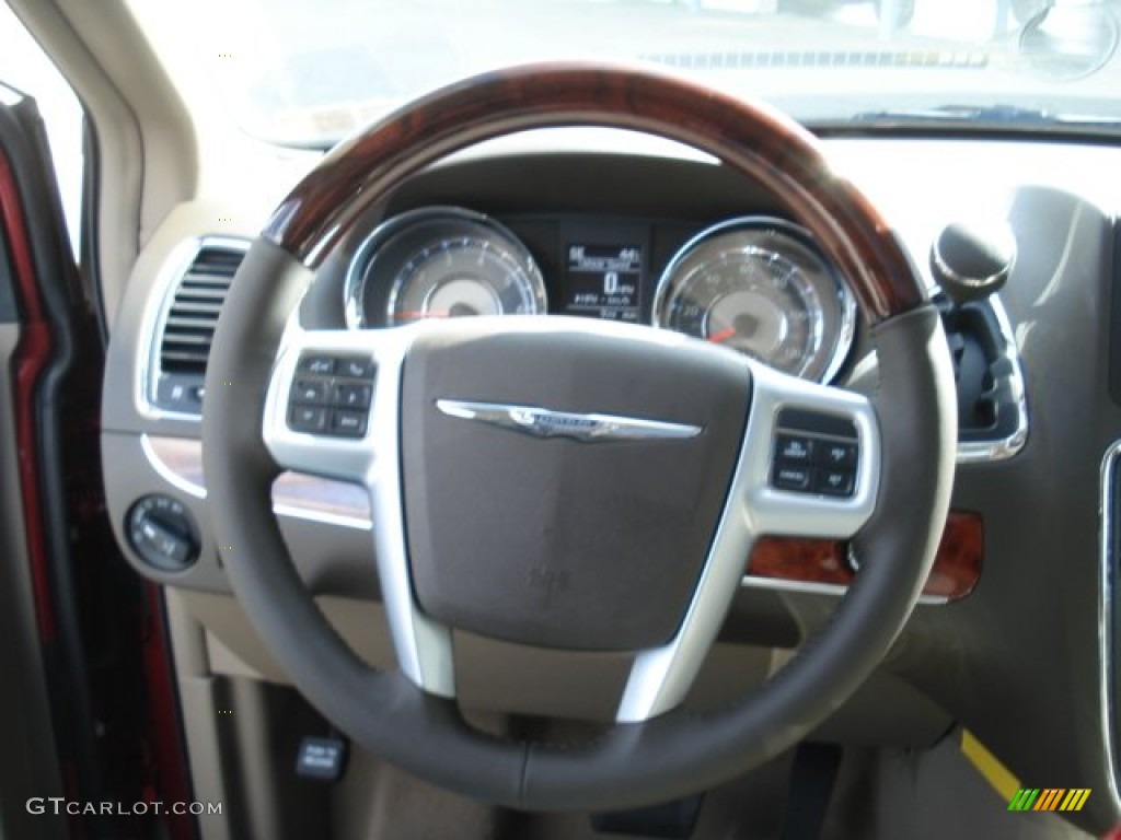 2013 Chrysler Town & Country Limited Dark Frost Beige/Medium Frost Beige Steering Wheel Photo #72114558