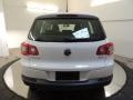 Candy White - Tiguan SE Photo No. 7