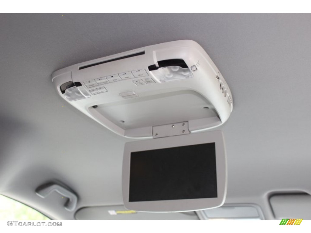 2010 Odyssey LX - Alabaster Silver Metallic / Gray photo #20