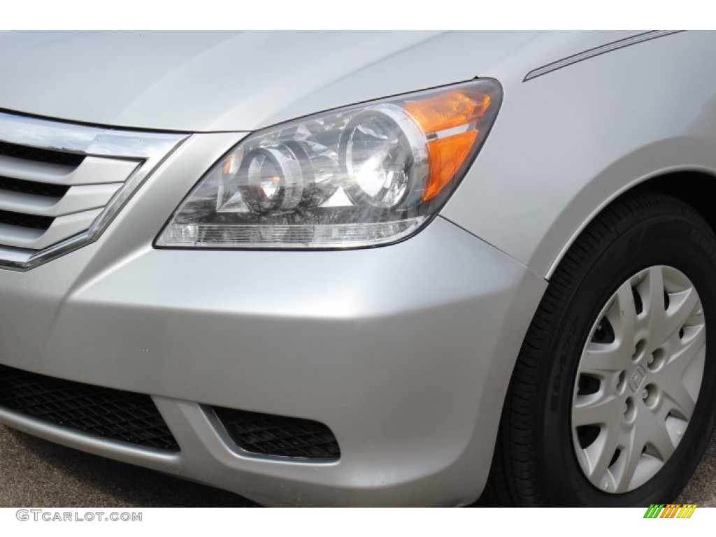 2010 Odyssey LX - Alabaster Silver Metallic / Gray photo #25
