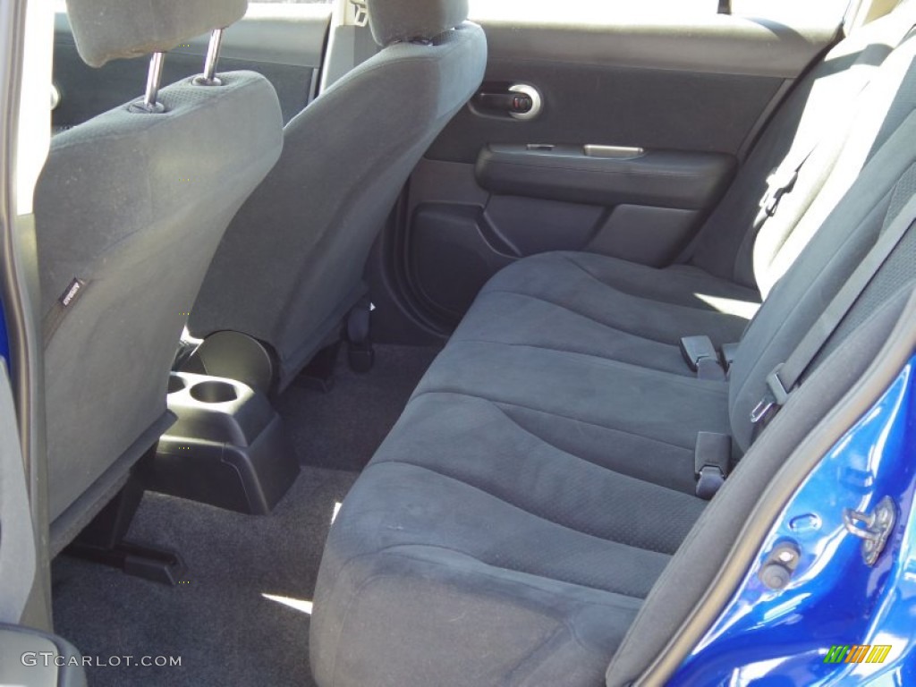 2011 Versa 1.8 S Hatchback - Metallic Blue / Charcoal photo #17