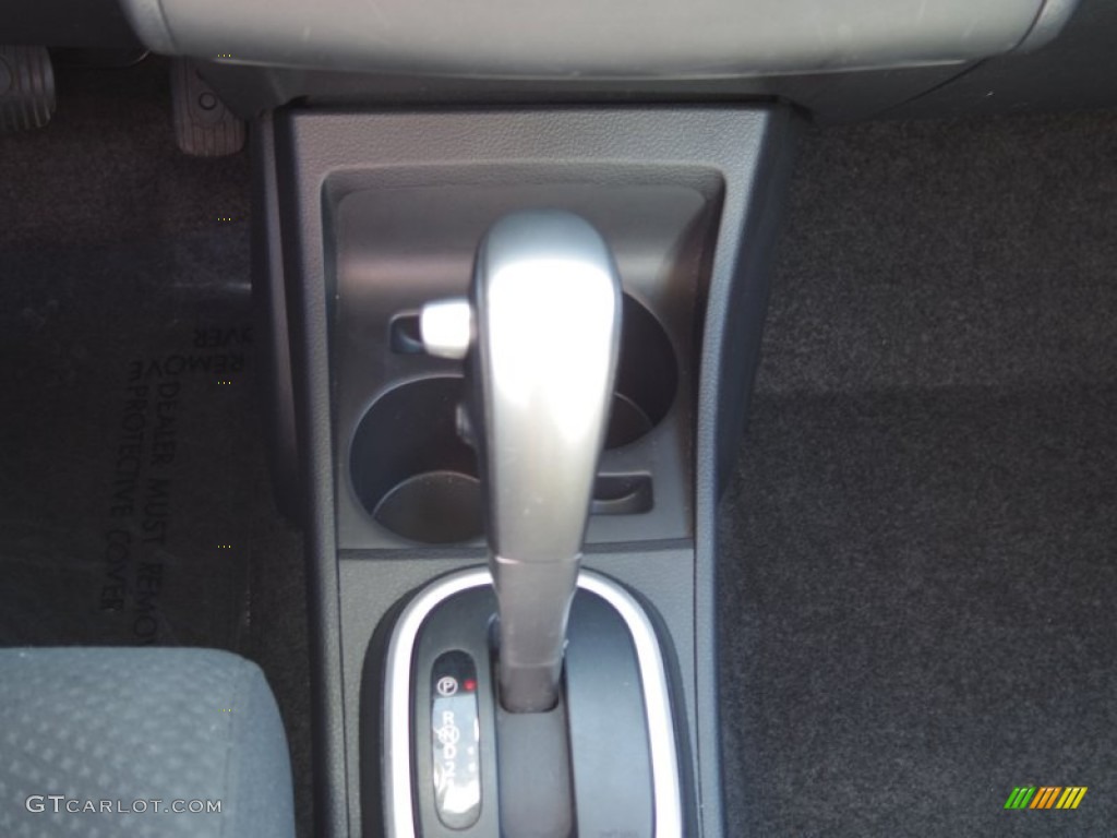 2011 Versa 1.8 S Hatchback - Metallic Blue / Charcoal photo #22