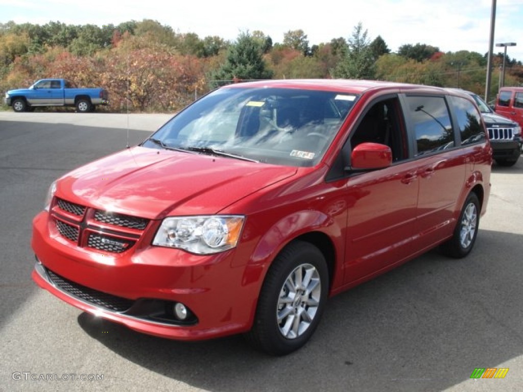 2013 Grand Caravan R/T - Redline 2 Coat Pearl / Black photo #2