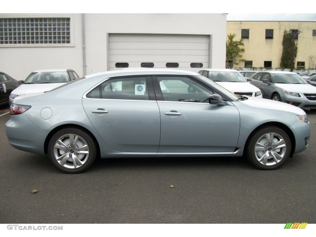 Glacier Silver Metallic 2011 Saab 9-5 Turbo4 Premium Sedan Exterior Photo #72125517