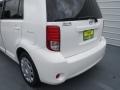 Super White - xB  Photo No. 18