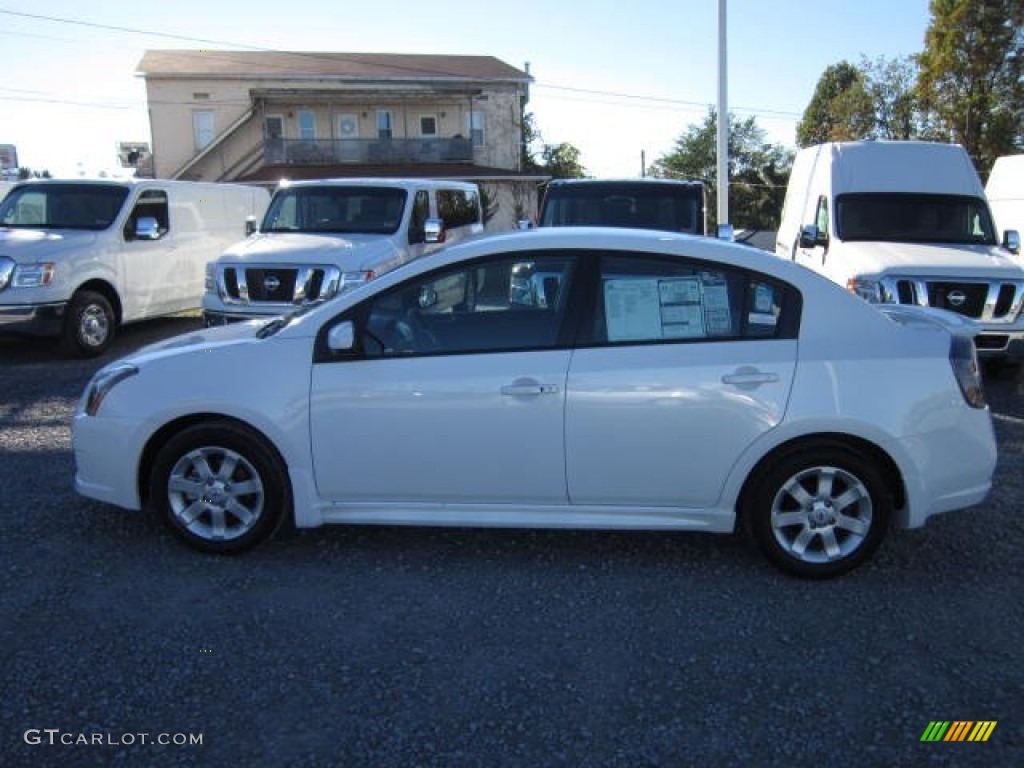 2012 Sentra 2.0 SR - Aspen White / Charcoal photo #4