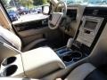 2008 Black Lincoln Navigator Limited Edition 4x4  photo #16
