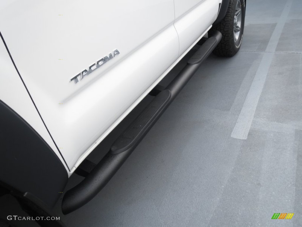 2013 Tacoma V6 TSS Prerunner Double Cab - Super White / Graphite photo #11