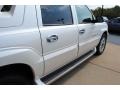 White Diamond - Escalade EXT AWD Photo No. 14