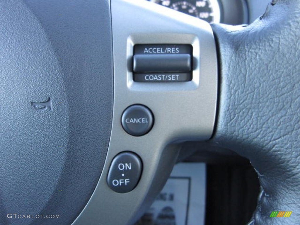 2012 Sentra 2.0 SR - Aspen White / Charcoal photo #18