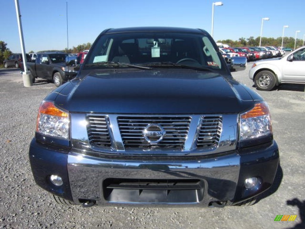 2012 Titan SV Crew Cab 4x4 - Navy Blue / Charcoal photo #2